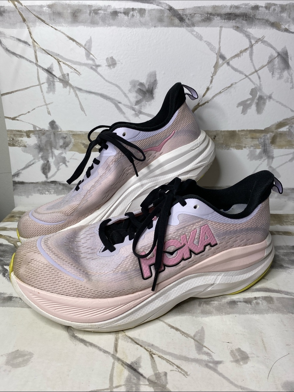 Hoka One One Skyflow Wide - Picture 2 of 9